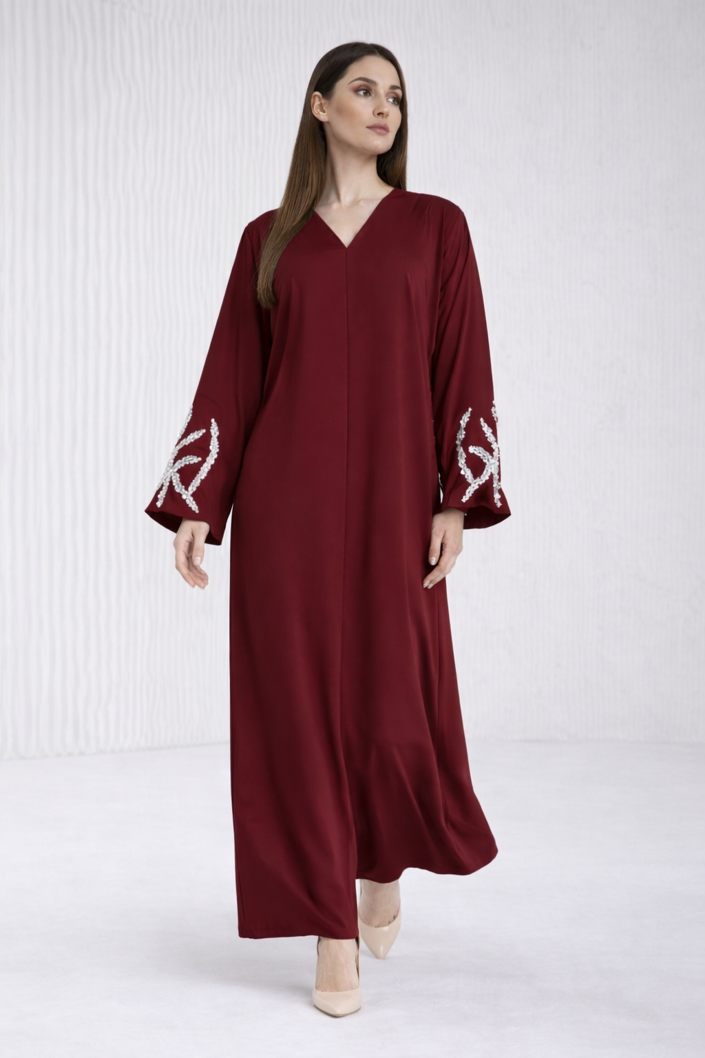 Pearl Embellished Closed Abaya – Maroon