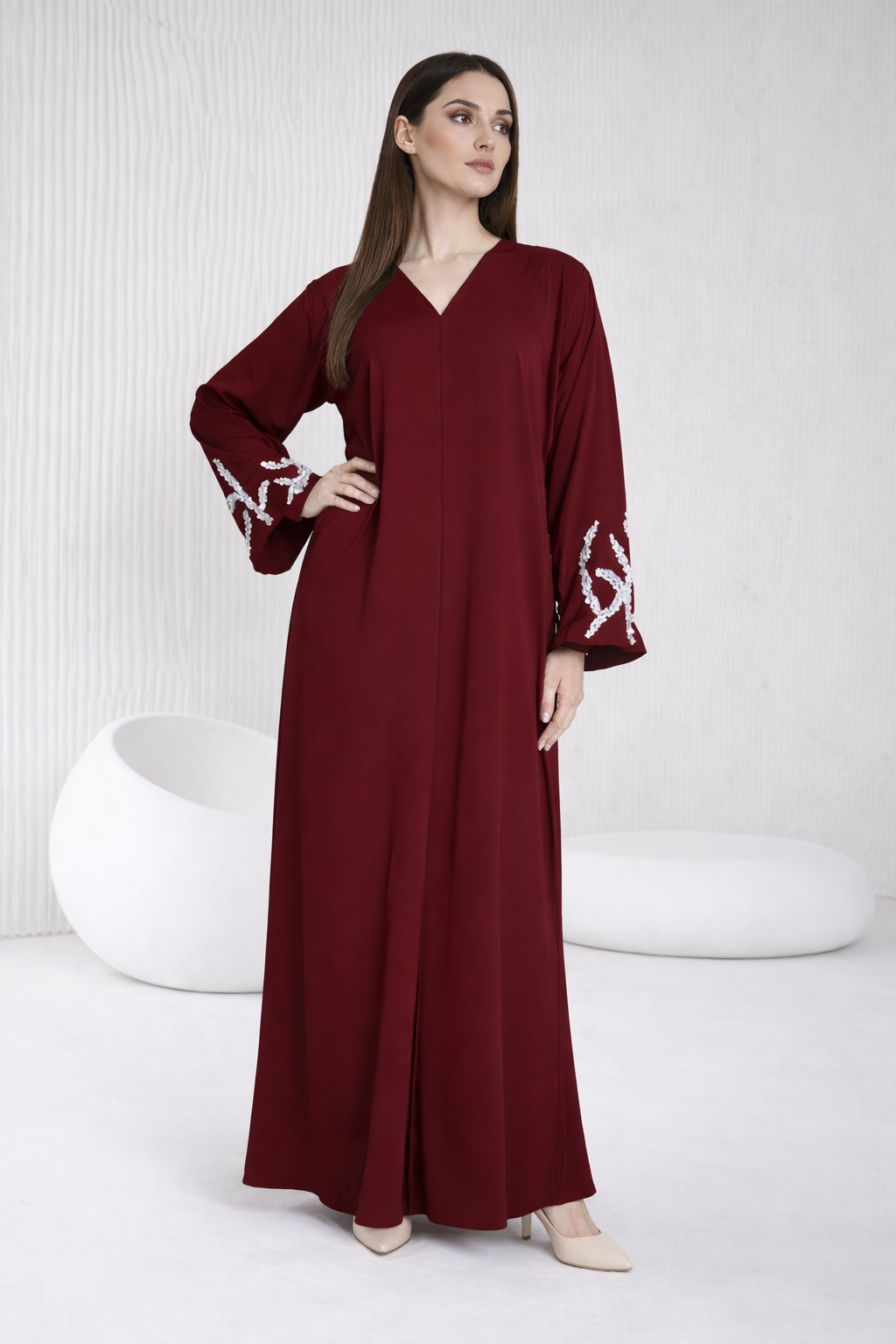 Pearl Embellished Closed Abaya – Maroon