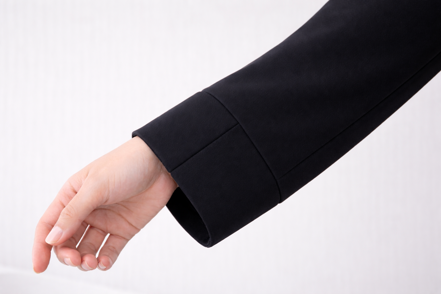 Signature Pleated Open Abaya – Fluid Black